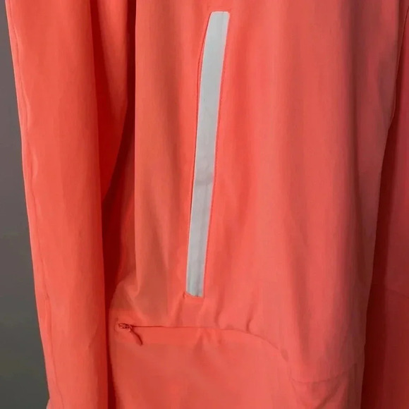 Lululemon | Sun ☀️ Showers Jacket - Picture 6 of 16